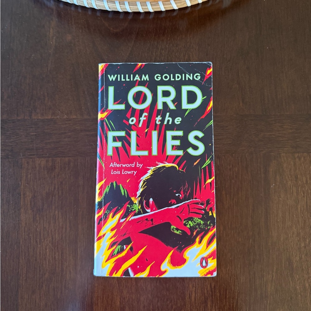 Lord of the Flies by William Golding paperback book